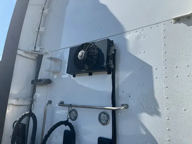 2022 Kenworth T6801f39b7b950f807e31fd4a4b2a50bdd82