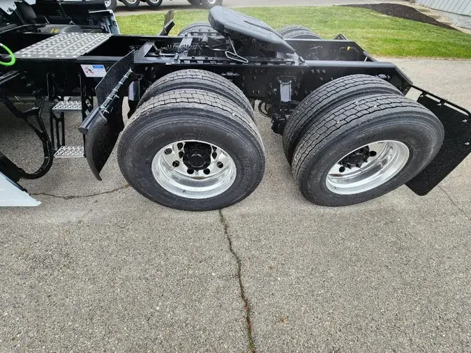 2026 MACK PIONEER1f3b0542a0075e72bfb317202553799c