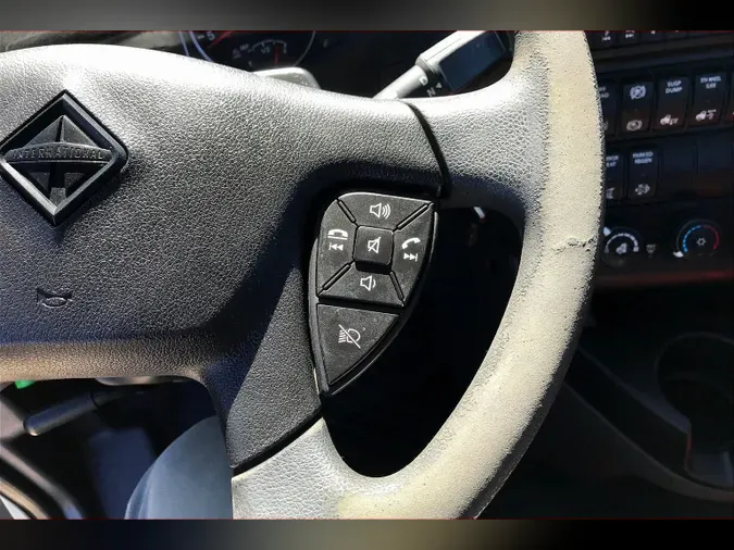 2021 INT LT625 6x41f3c6010421f7626a8c8c725d61613f9