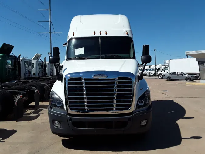 2019 FREIGHTLINER/MERCEDES CASCADIA 125