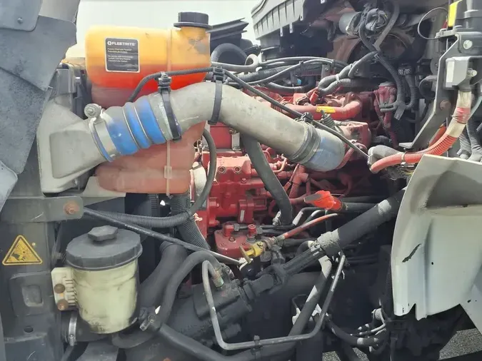 2020 NAVISTAR INTERNATIONAL MV607 (6X4)