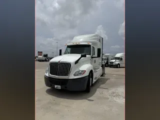 2020 International LT625
