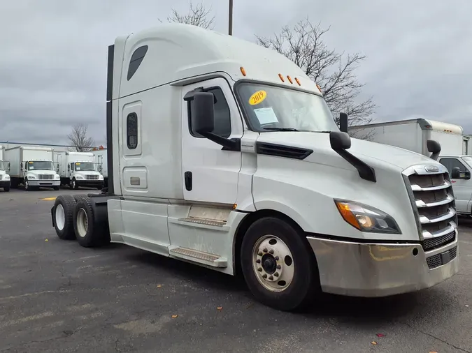 2019 FREIGHTLINER/MERCEDES NEW CASCADIA PX12664