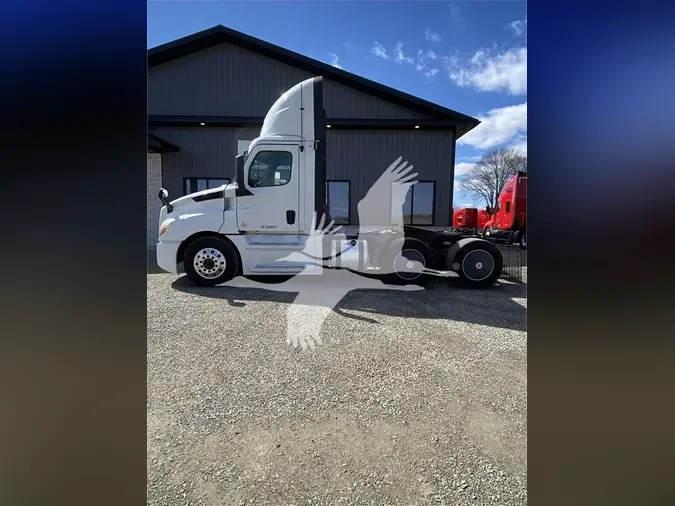 2019 FREIGHTLINER CASCADIA 126