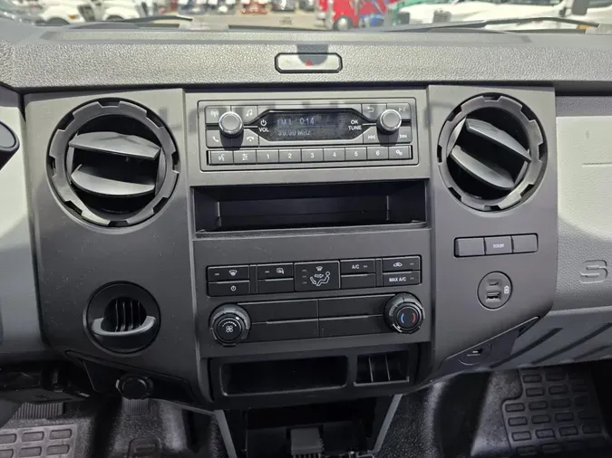 2025 Ford F-650