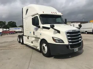 2018 Freightliner T12664ST