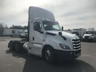 2020 Freightliner T12664ST