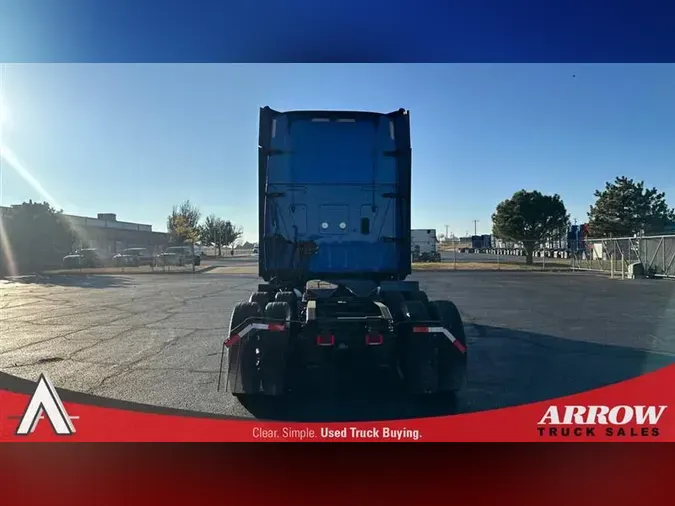 2021 INTERNATIONAL LT