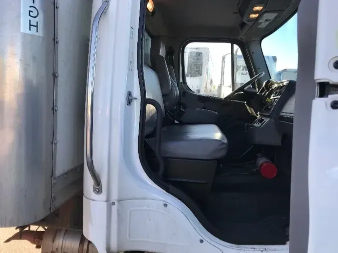 2020 Freightliner M2