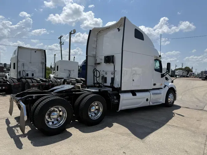 2022 Peterbilt 579