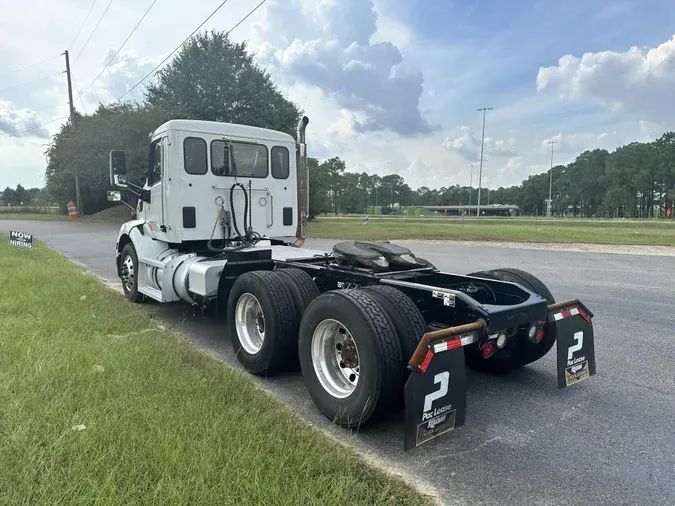 2020 Peterbilt 579