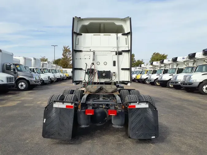 2019 NAVISTAR INTERNATIONAL LT625 SLPR CAB1f5d30589f0196a2be13e0679913fc69