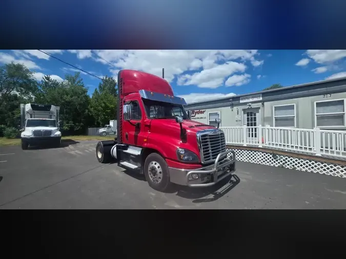2019 FREIGHTLINER/MERCEDES CASCADIA 1251f5fafc4750c20e26e21c2d653945013