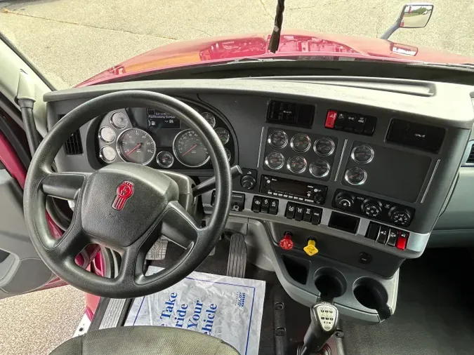 2022 Kenworth T680