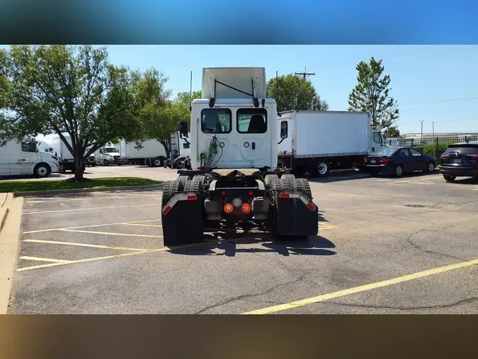 2019 FREIGHTLINER/MERCEDES CASCADIA 1251f68f97fbf45b323b8221eb3740d4e46