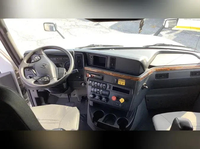 2020 International LT1f6913324d7a3c62699025d5d198142e