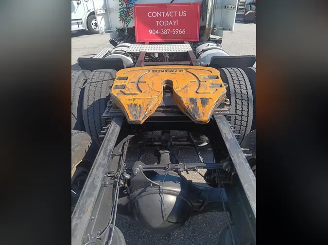 2018 VOLVO VNL64TRACTOR