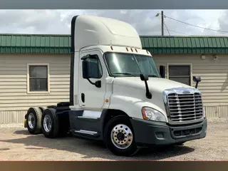 2017 Freightliner Corp. PX113064ST