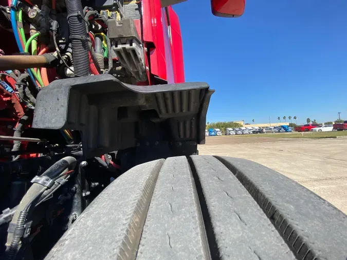 2022 Kenworth T6801f6d74d63de90875af815bc54d8f08f6