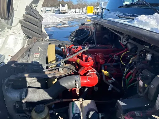 2019 FREIGHTLINER/MERCEDES M2 1061f6f86cb14639e6a0af5c15106a08a2d