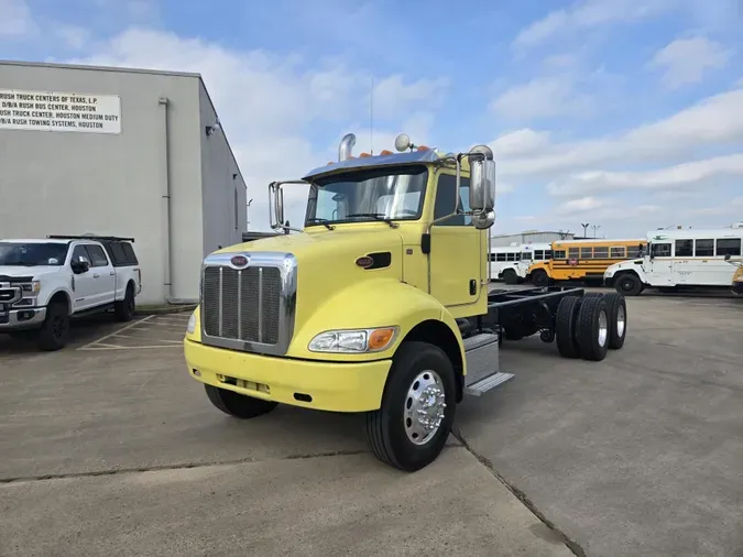 2020 Peterbilt 348