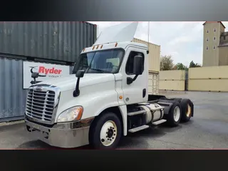 2017 FREIGHTLINER/MERCEDES CASCADIA 125