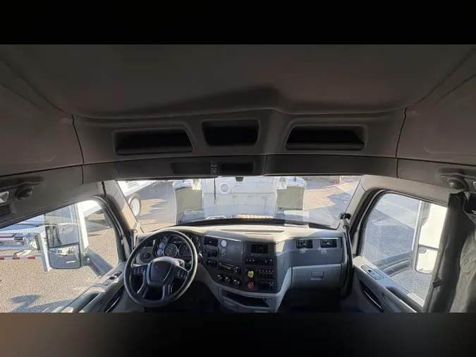 2021 Peterbilt 5791f7b03b739278a3b83f1a97630500c3e