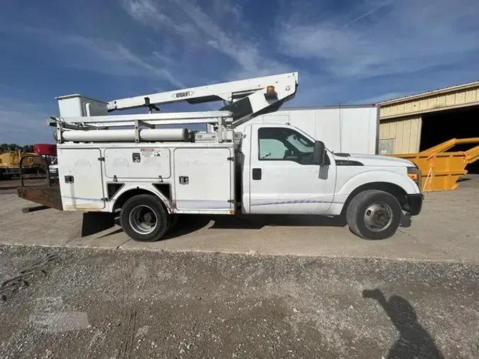 2011 VERSALIFT TEL29NE
