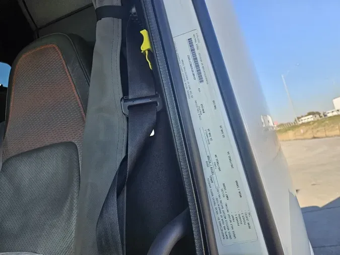 2021 VOLVO VNL64T8601f7f78c0ea835e539e0399b663d34a09