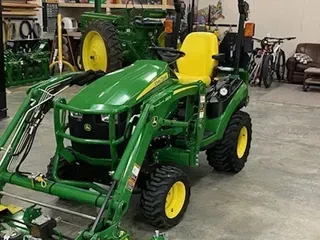 2018 John Deere 1025R