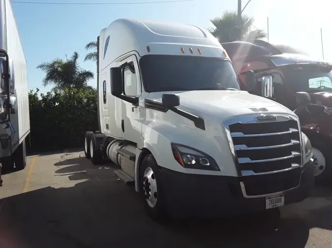 2020 FREIGHTLINER/MERCEDES NEW CASCADIA PX12664