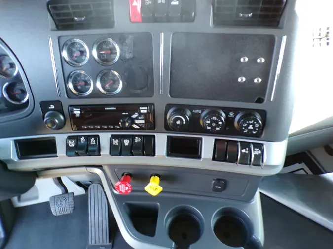 2020 Kenworth T680