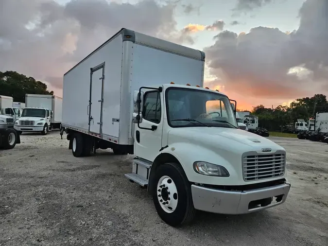2018 FREIGHTLINER/MERCEDES M2 106