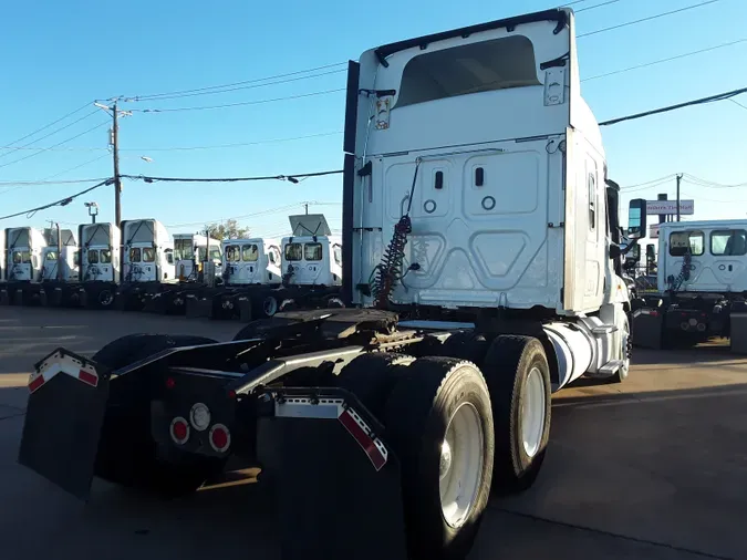 2018 FREIGHTLINER/MERCEDES CASCADIA 125