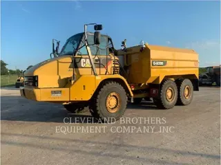 2014 CATERPILLAR 730