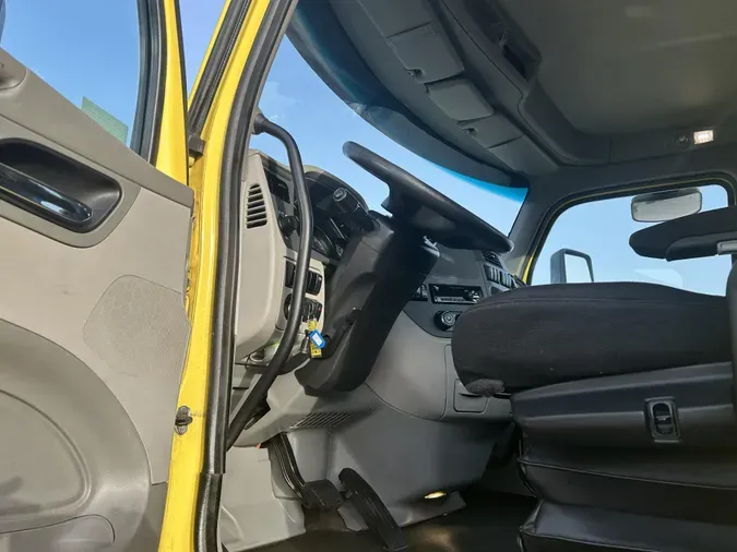 2021 Peterbilt 579
