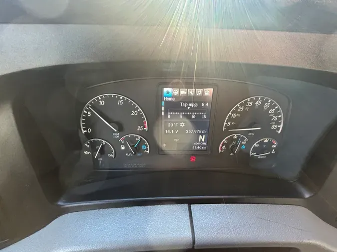 2022 Freightliner Cascadia