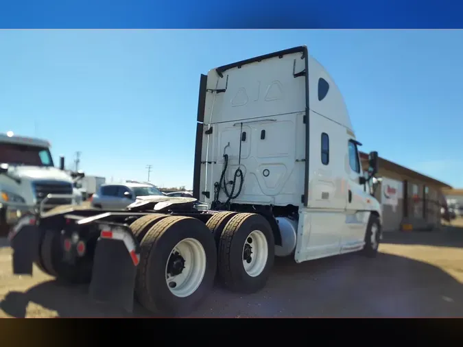 2018 FREIGHTLINER/MERCEDES CASCADIA 1251f948d195529937d36af588bc4d57b6c