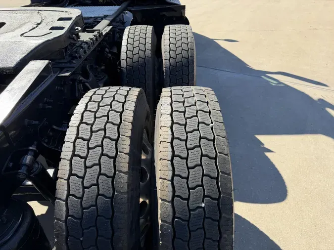 2021 International LT625