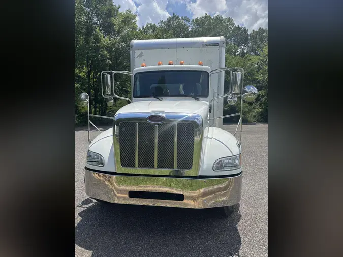 2017 Peterbilt 330