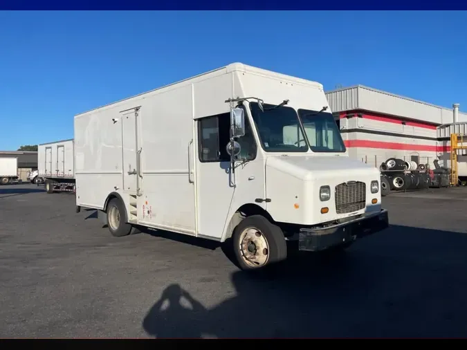 2017 FRTLR CUSTOM CHASSIS CORP MT551f9a665cea0e48c6547dc4b690e994bd