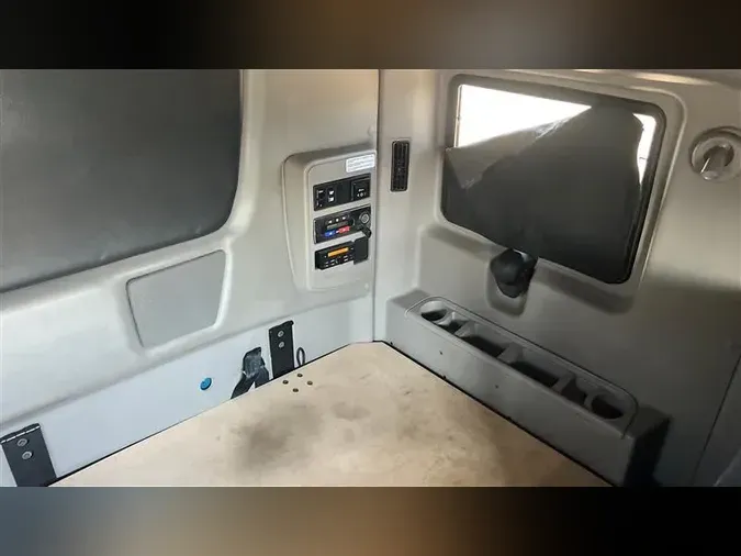 2020 INTERNATIONAL LT625