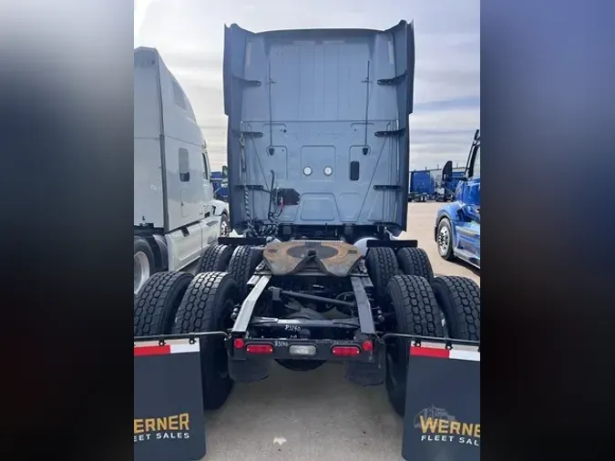 2022 INTERNATIONAL LT