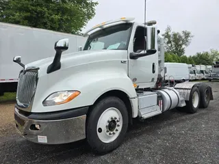 2018 NAVISTAR INTERNATIONAL LT625 DAYCAB T/A