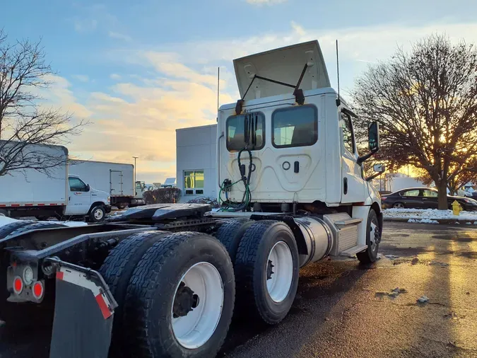 2019 FREIGHTLINER/MERCEDES NEW CASCADIA PX12664