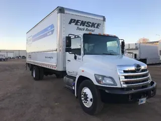 2016 HINO TRUCK 268