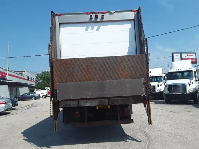 2019 FREIGHTLINER/MERCEDES M2 112