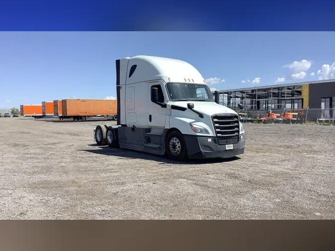 2022 Freightliner Cascadia1fb224b773c50a1016f554f2c97610cd