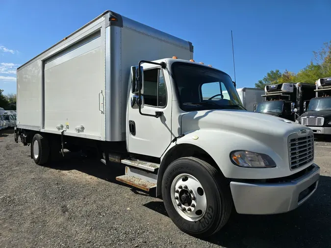 2016 FREIGHTLINER/MERCEDES M2 106