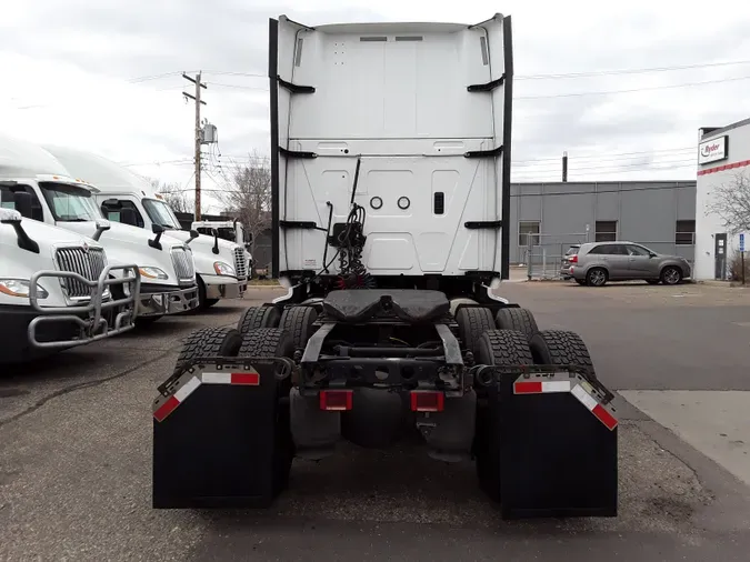 2019 NAVISTAR INTERNATIONAL LT625 SLPR CAB